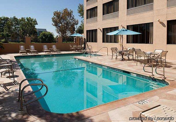 Hotel Courtyard By Marriott Cypress Anaheim / Orange County Zařízení fotografie